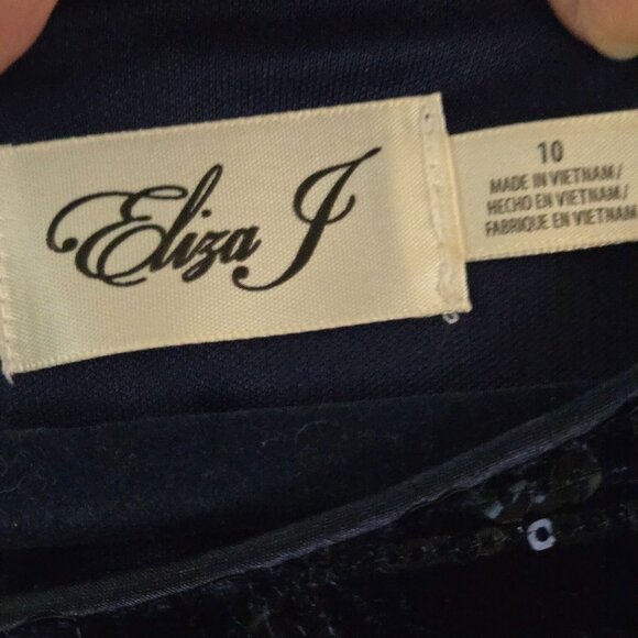 Eliza J Navy Velvet Sequined Zigzag Cap Sleeve Mini Dress Designer Size 10 - Picture 6 of 7